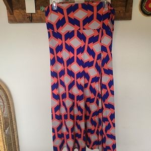 *4 for 20* maxi skirt